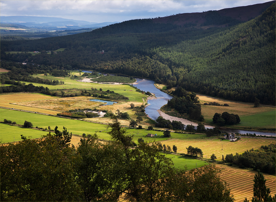 16 River Dee From Craigendarroch Hill Ballater by Rob Harley
